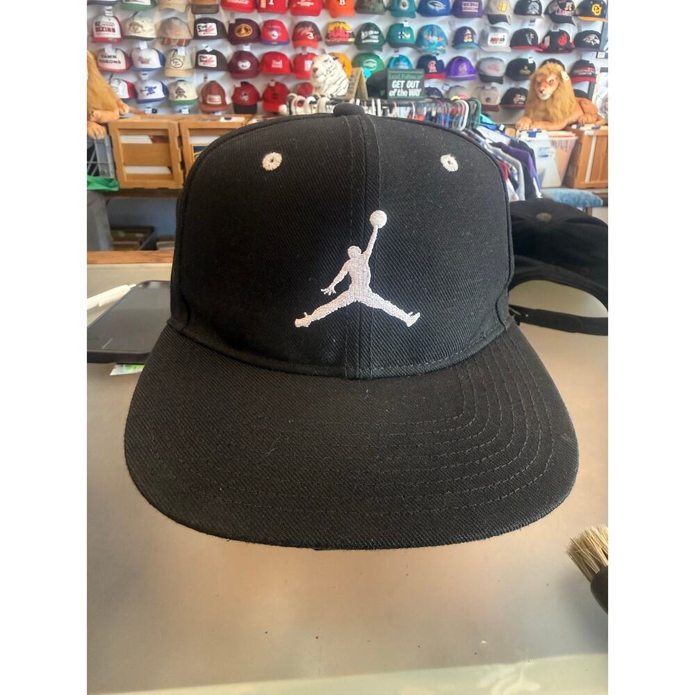 Nike Air Jordan Jumpman Snap Back Flat Bill Hat